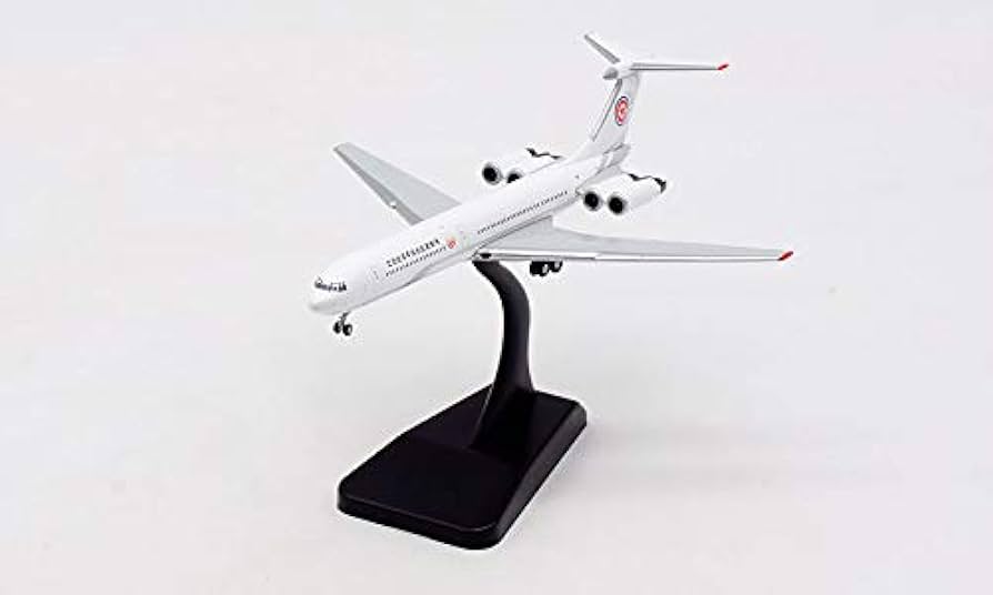 JC Wings AIR KORYO IL-62M P-882 1/400 diecast Plane Model